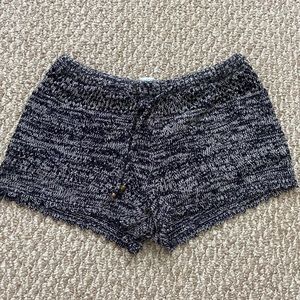 Blue and white cotton thread shorts